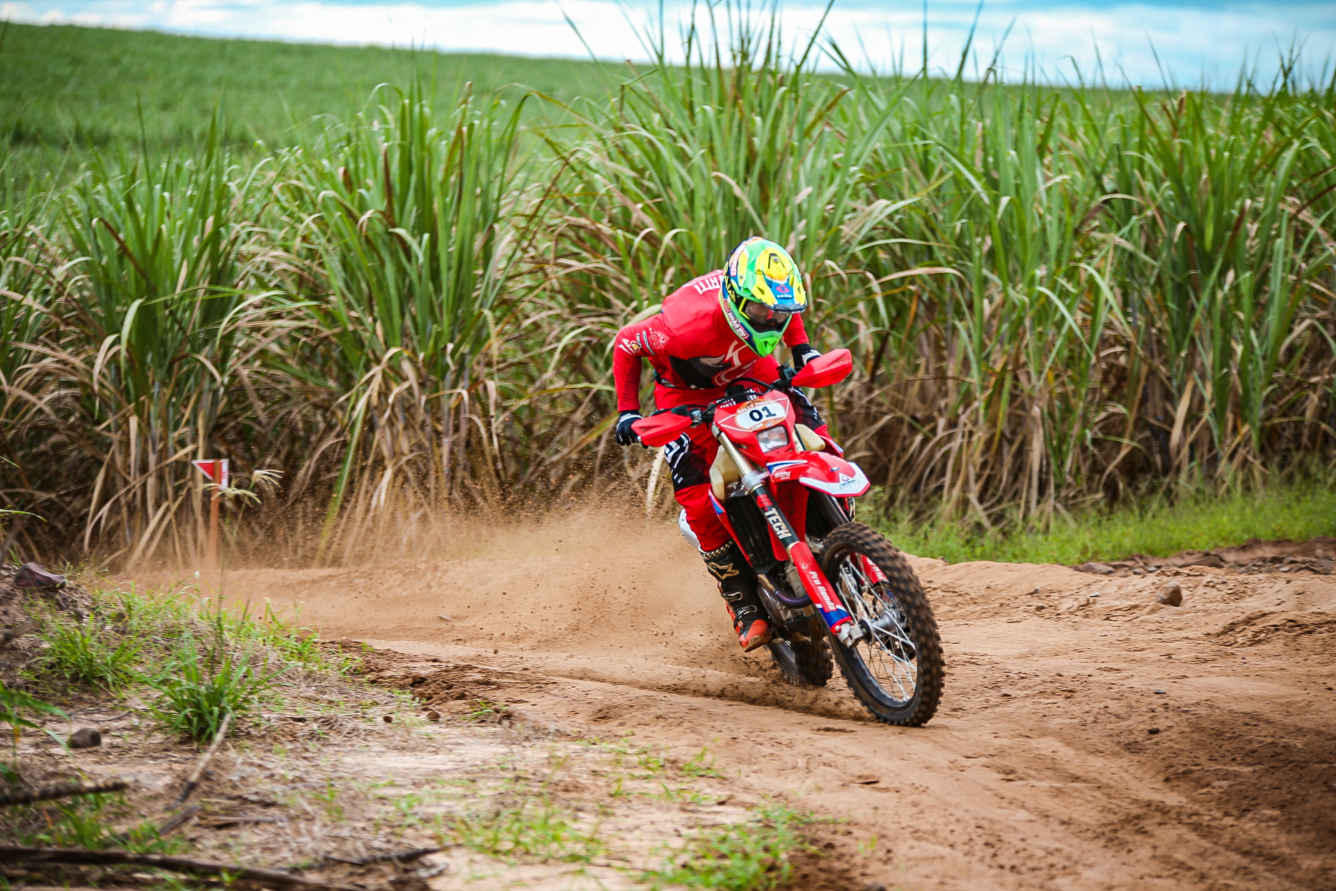 As melhores trilhas de Moto Enduro em Botucatu, São Paulo (Brasil)